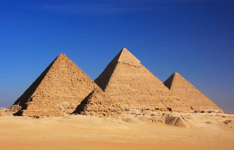 معلومات عن اهرامات مصر