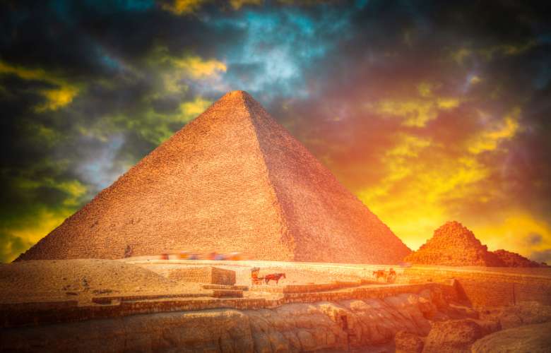 سياحة الاهرامات في مصر وأهم 7 أنشطة يُمكن القيام بها